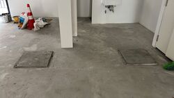 North Canal Road (D1), Retail #602505011